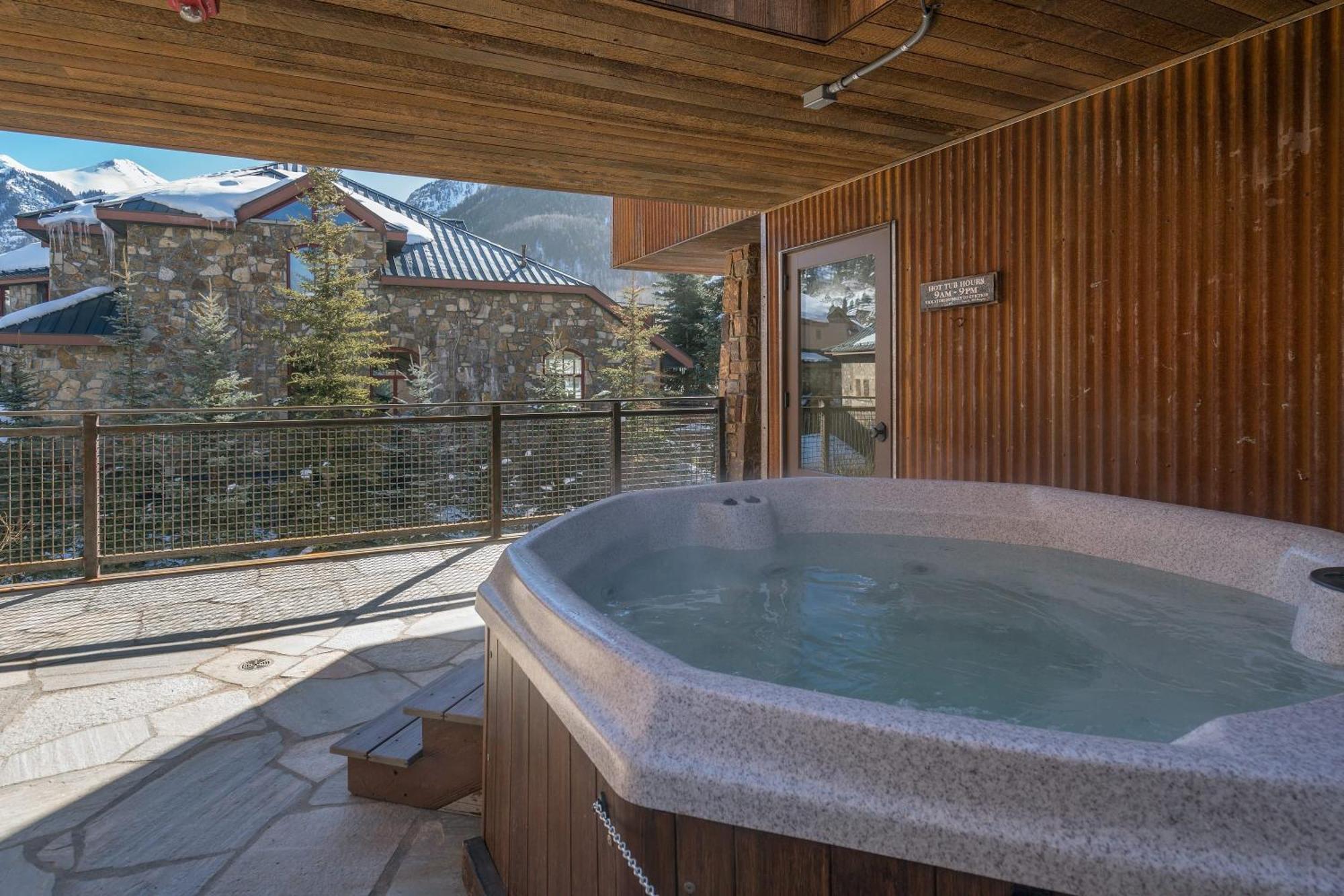 Ghostriders 5 By Avantstay 2 Bedroom Condo Near Main Street Hiking Skiing Str Permit 3571 Telluride Zewnętrze zdjęcie